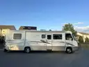 2001 Georgia Boy Motor Coach (Ford F-650 Chassis) 32&#x2019; Foot RV Camper