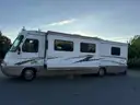 2001 Georgia Boy Motor Coach (Ford F-650 Chassis) 32&#x2019; Foot RV Camper