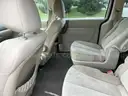 2011 Kia Sedona Mini-Van..V6 power, cold A/C, clean title, and room for 7 good decisions (or 6 bad ones)