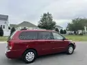 2011 Kia Sedona Mini-Van..V6 power, cold A/C, clean title, and room for 7 good decisions (or 6 bad ones)