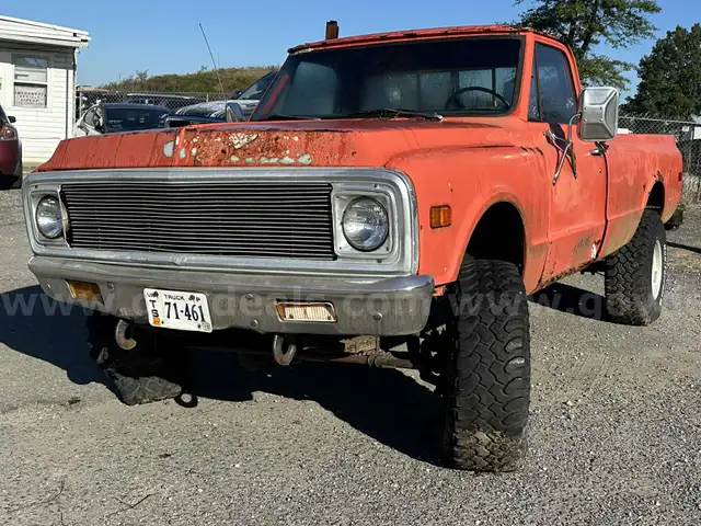 1972 Chevrolet K10 4x4 &#x26; 1971 Chevrolet C10 2WD