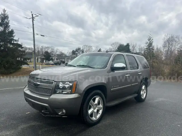 2008 Chevrolet Tahoe LTZ 4WD 3rd Row