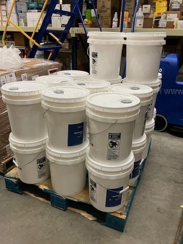 20 Unopened Five Gallon Buckets ACRYLOCK ECO Acrylic Co-polymer Finish ...