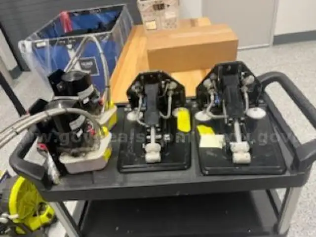 Livorsi 750&#x2019;s - Trim Tabs