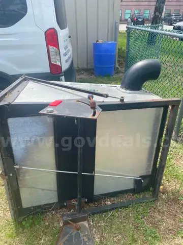 Leaf Collection Container for 1991 John Deere 935