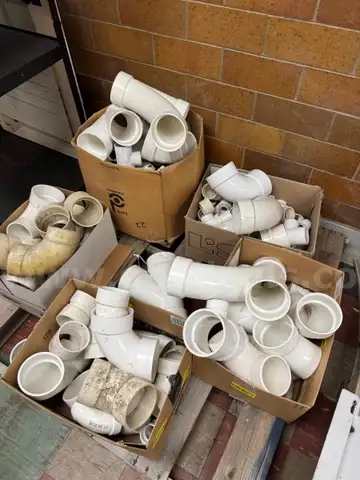 Various Schedule 40 pipe fittings