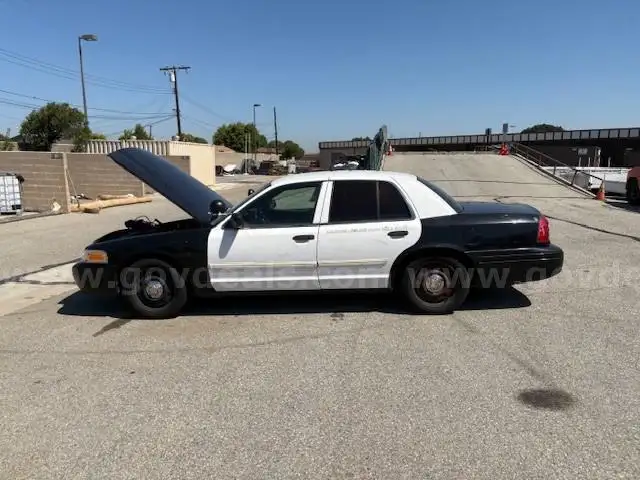 2011 Ford Crown Victoria