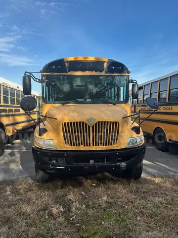 2009 International CE School Bus