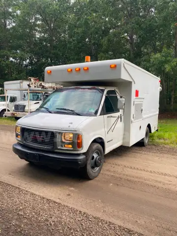 2001 GMC Savana
