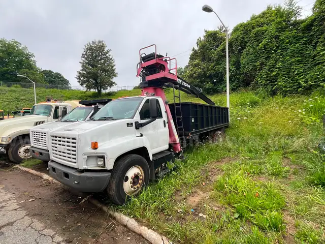 2007 Chevrolet 7500 Hoist C7C042 -
