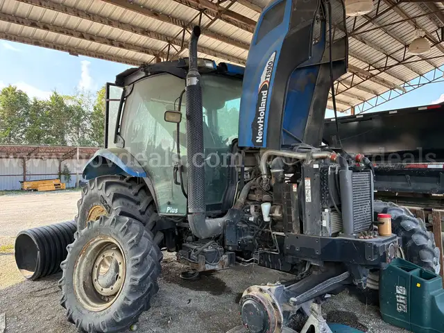 New Holland TS100 A Plus