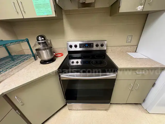 Samsung Electric Range (4 of 5)