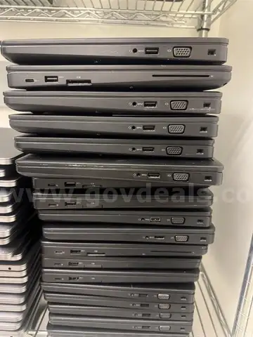 (LOT 18) 2017 14 Dell Latitude 5480 Laptops Intel i5 Vpro