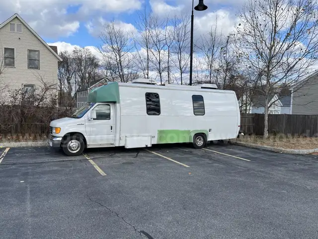 2006 Ford Econoline