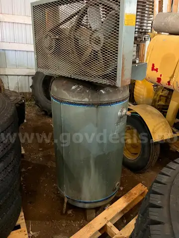 C-Aire 80 Gallon air Compressor