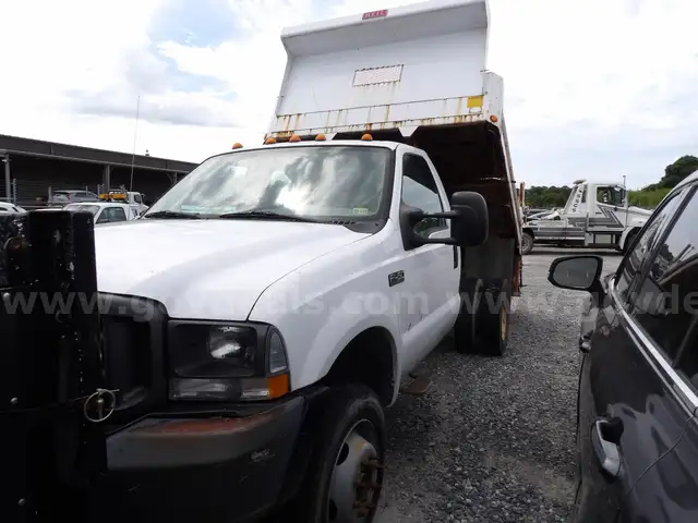 2004 Ford F-450 SD Dump Bed XL - Diesel - 4WD