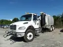 2013 Freightliner M2 106