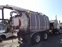 2013 Freightliner M2 106