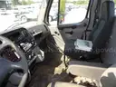 2013 Freightliner M2 106