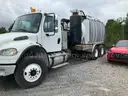 2013 Freightliner M2 106