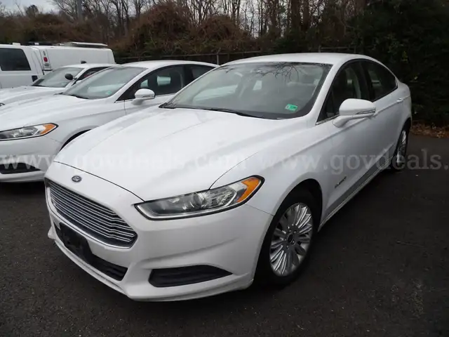 2014 Ford Fusion Hybrid SE
