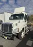 2015 Freightliner Cascadia 125 Tandem-Axle Daycab Truck Tractor