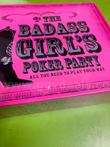 LOT OF 15!!! NEW WOMENS POKER SETs - CAN SHIP!!!