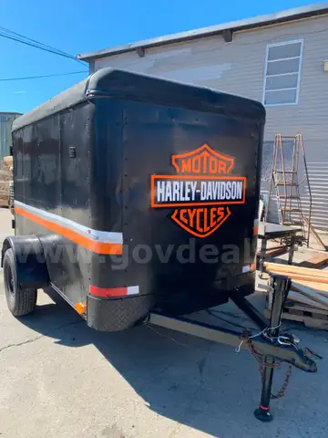 5x8 ENCLOSED TRAILER - CAN SHIP!!!