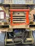 JLG 1932E2 MANLIFT - CAN SHIP!!!