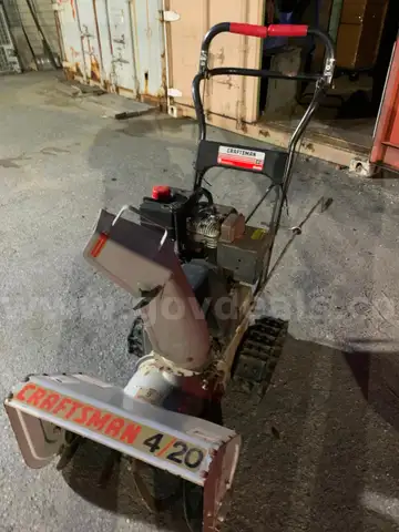 SEARS CRAFTSMAN SNOW BLOWER- LOCAL PICKUP ONLY!