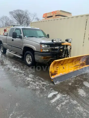 2003 CHEVROLET CHEVY SNOW PLOW TRUCK   - WILL SHIP!!