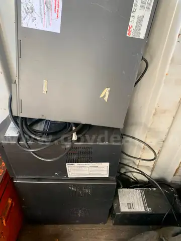 USED APC BATTERY BACKUP UNIT - LOCAL PICKUP