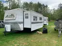 2001 Skyline Camper ONE OWNER - LOCAL PICKUP MAINE