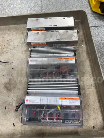 LOT OF VINTAGE FEDERAL SIGNAL STROBE POWER SUPPLIES - POLICE FIRE EMS - CAN SHIP