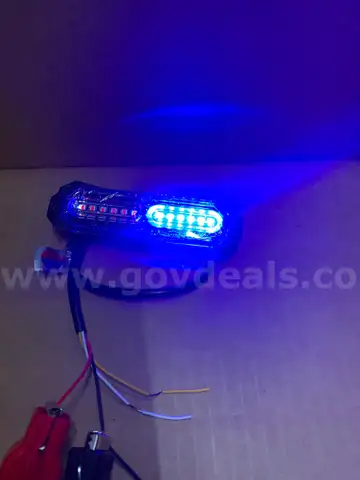 4 BLUE WHITE SPLIT SURFACE MOUNT LED FLASHING LIGHTS- CAN SHIP!!! MA