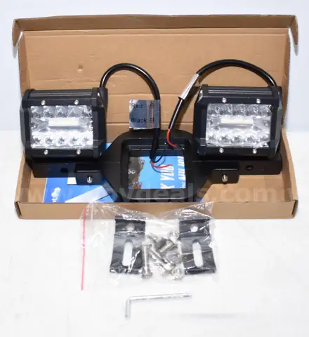 BRAND NEW SET OF LED OFF ROAD LIGHTS WITH TOW TOWING HITCH MOUNT - WILL SHIP!!