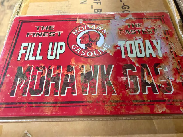 MOHAWK GASOLINE METAL SIGN - CAN SHIP!!!