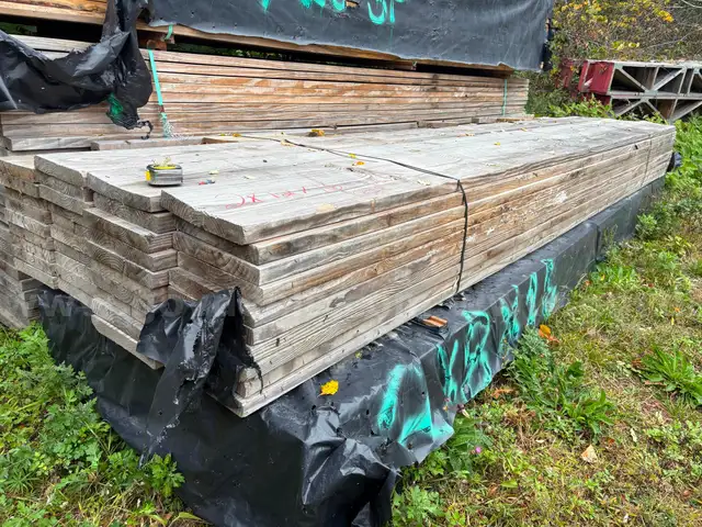BUNK OF 36 2X12X16ft DIMENSIONAL LUMBER BOARDS!! - CONSTRUCTION - CRAFTS - BUILDING - LOCAL PICKUP ONLY! MA