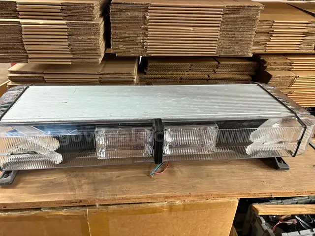 REBUILT WHELEN FREEDOM AMBER MINI BAR- WILL SHIP!! MA
