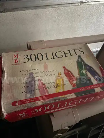 CHRISTMAS LIGHTS MULTI COLOR NEW OLD STOCK  - WILL SHIP!