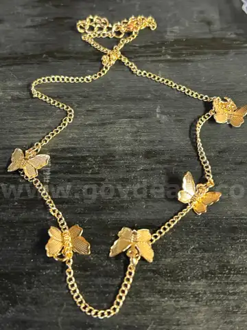 GOLD COLORED BUTTERFLY NECKLACE JEWELRY - CAN SHIP!! MA