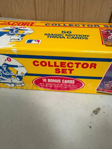 BOX LOT FULL OF MLB BASEBALL SPORTS TRADING CARDS 1990 SCORE - SHIPPING ONLY - MA