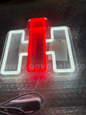 LED NEON STYLE INTERNATIONAL HARVESTER WALL LIGHT - SHIPPING ONLY - MA