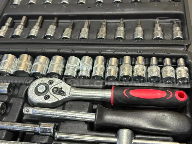 QUARTER INCH SOCKET SET - SHIPPING ONLY - MA