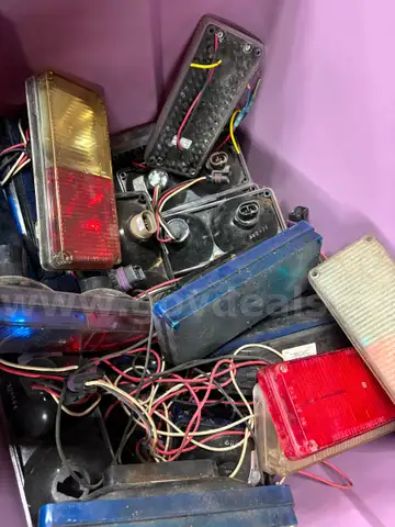 TOMAR LIGHT HEADS LOT  - SHIPPING ONLY - MA