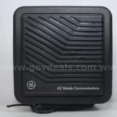 SPEAKER FOR 2 WAY RADIO - C.B. / CB - SCANNER - MOTOROLA - KENWOOD - GE - SHIPPING ONLY