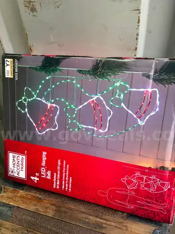 CHRISTMAS LIGHT DECORATION - SHIPPING ONLY - MA