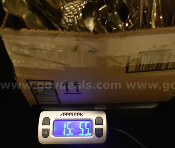 OVER 15 POUNDS (245 OUNCES) OF REAL SILVER CUTLERY / FLATWARE  SOLID AND PLATED - SHIPPING ONLY