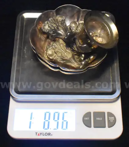 OVER 1 1/2 POUNDS (24 OUNCES) OF REAL SILVER PLATE AND SOLID SILVER DINNERWARE - SHIPPING ONLY