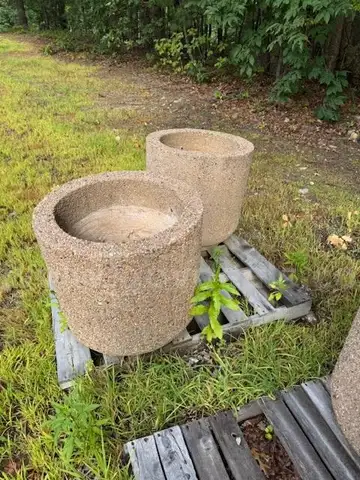 PolyStone Planters - Sandstone Granite